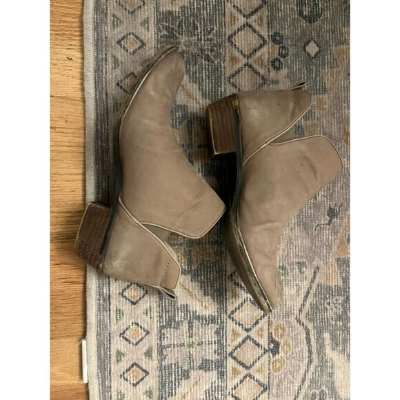 BP Booties Lgiht Brown Leather Upper Womens 7.5 - Picture 3 of 3